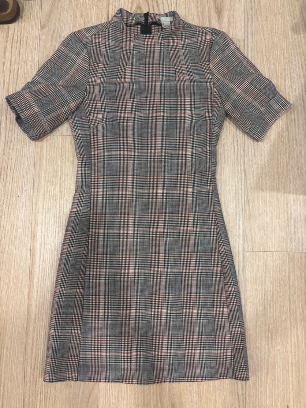 Plaid Short Sleeve Midi / Mini Dress